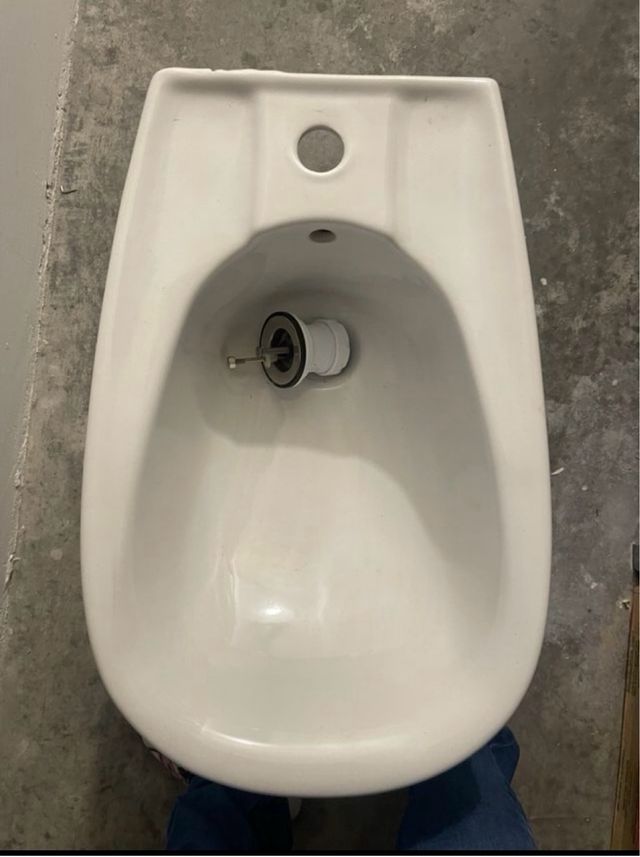 Bidé blanco