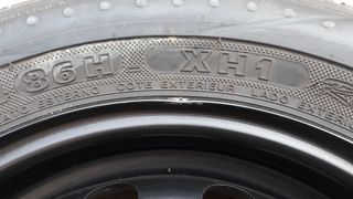 Rueda y llanta 14 pulgadas Michelin. 185/65 - R 14