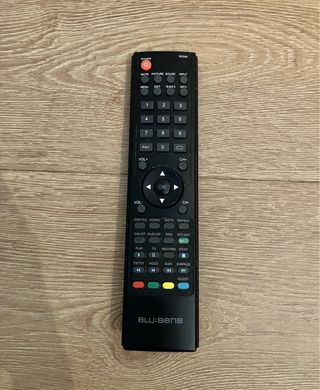 Television 21” y Soporte pared