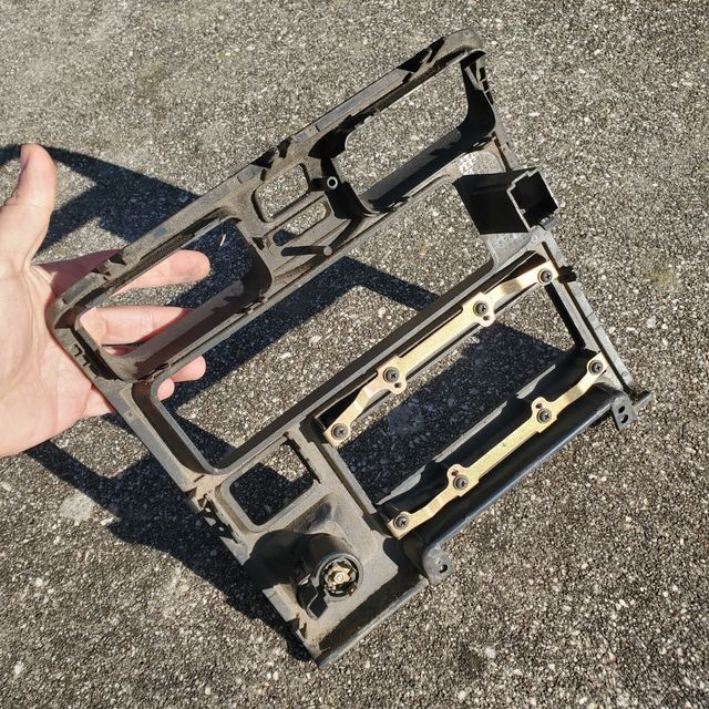 Consola central toyota hiace