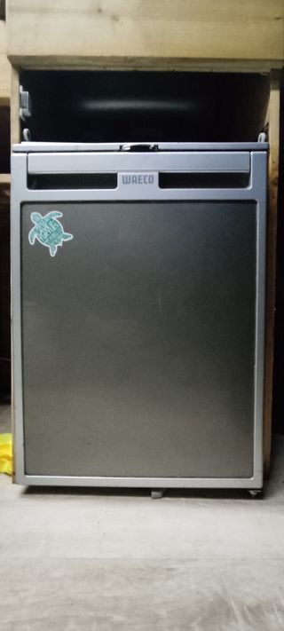 Nevera Waeco 12v 50lt.