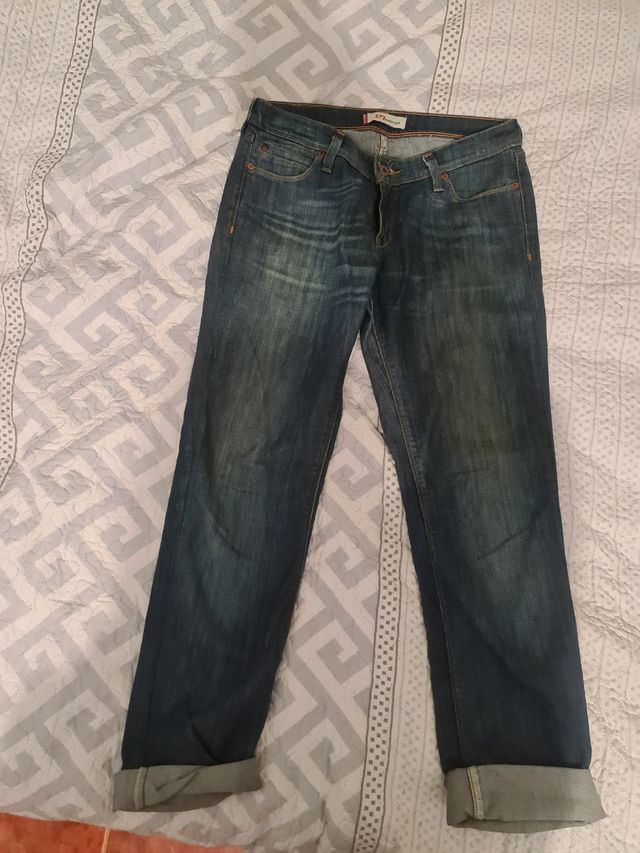 Levi's 40