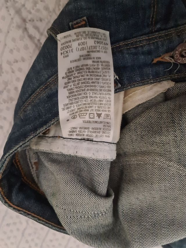 Levi's 40