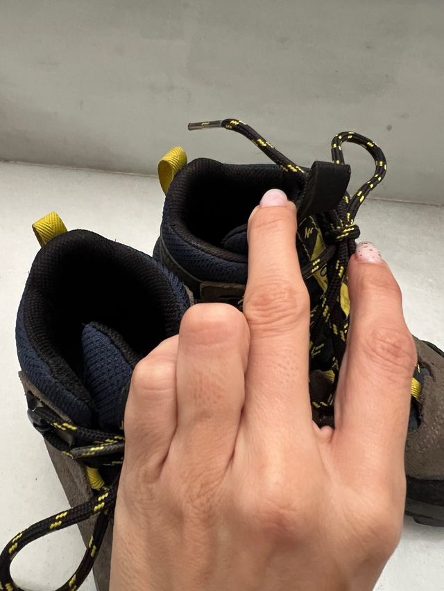 Botas de montaña niño chechua MH500