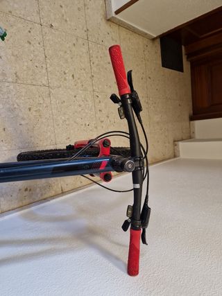Bicicleta de montaña scott