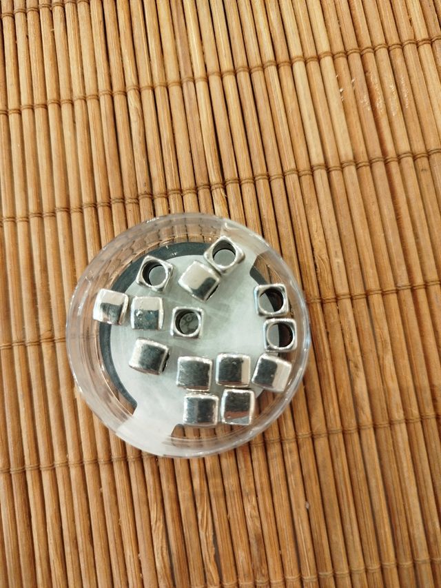 Material para hacer bisutería