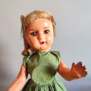 Muñeca antigua cayetana de cartón piedra ojos