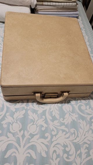 Maquina de escribir Olivetti de luxe