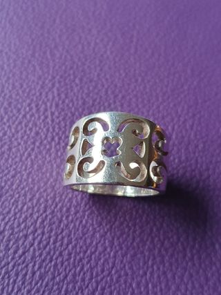 Anillo de plata 925 y esmaltes.