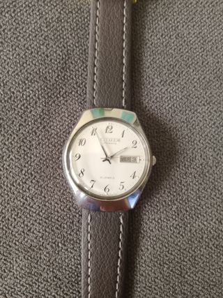 Reloj Citizen automático 