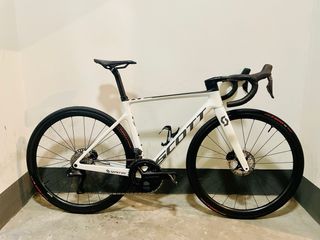 Vendo bici scott addict RC 10