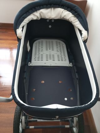 Coche capota inglesina. No juguete.