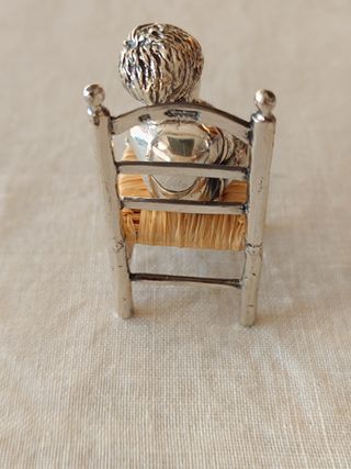 Figura niño en plata