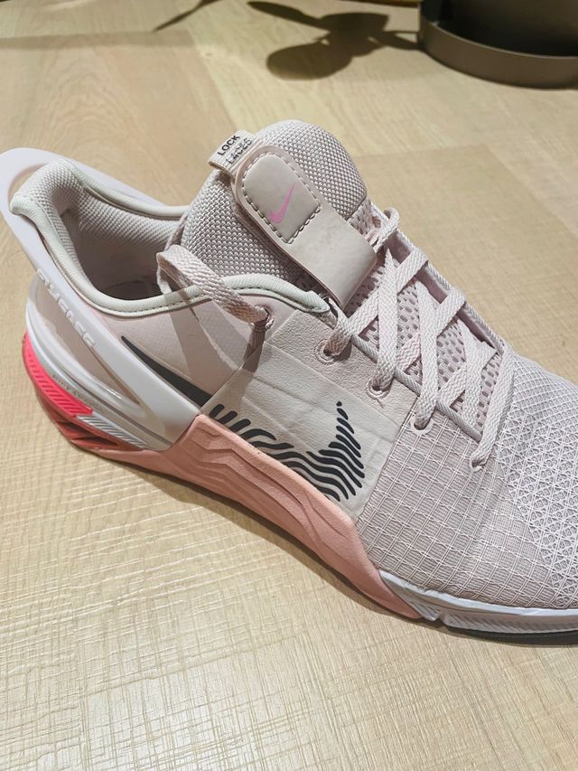 ZAPATILLAS NIKE CROSSFIT MUJER de segunda mano por 40 EUR en