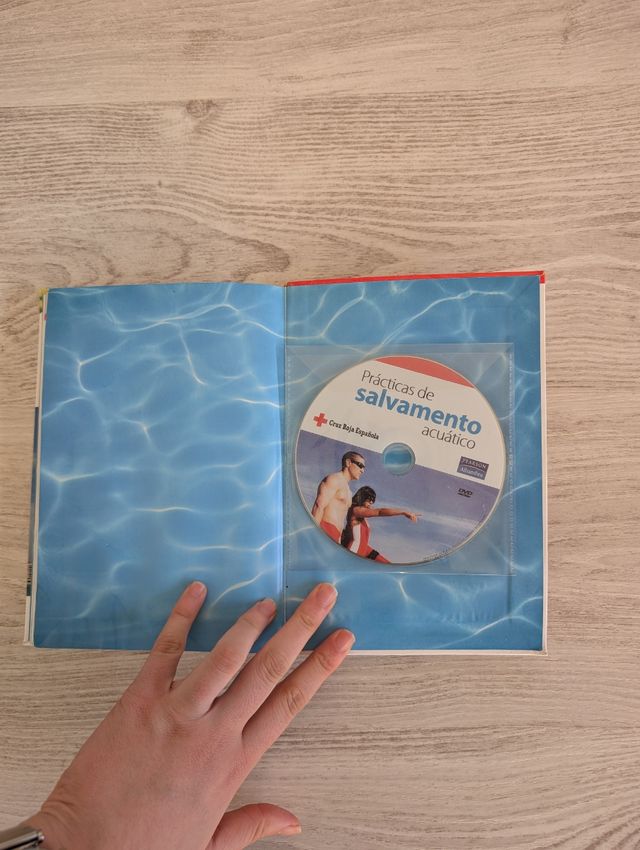 Manual de socorrismo acuático: La guía definitiva del salvamento en el agua (Spanish Edition)