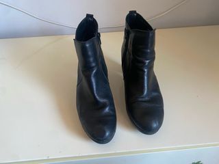 Botas de piel