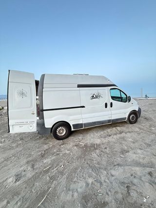 Opel Vivaro 2005