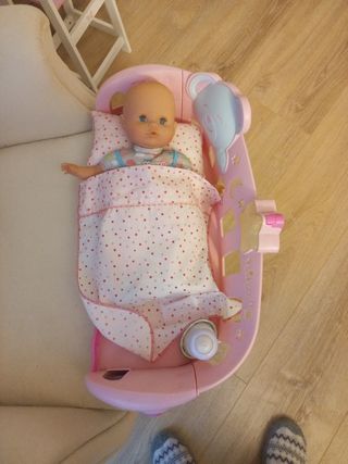Cuna colecho con Nenuco incluido 
