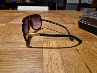 Gafas de sol, Armami