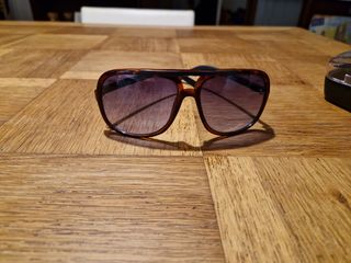 Gafas de sol, Armami