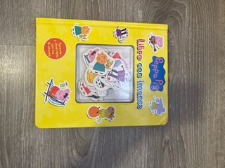 Libros magnéticos. PRINCESAS Y PEPPA PIG
