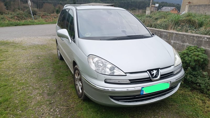Peugeot 807 2010 - foto 1