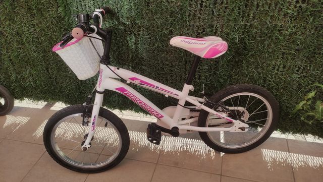 NEGOCIABLE - Bicicleta niña megamo 16 pulgadas