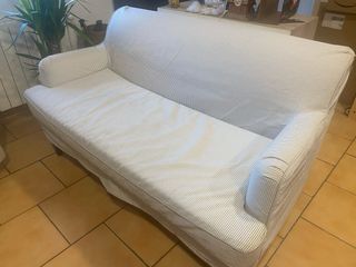 Sofà dos plazas IKEA