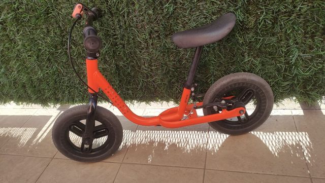 Bicicleta sin pedales