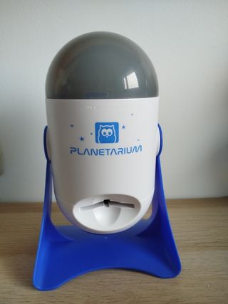 Planetario y proyector