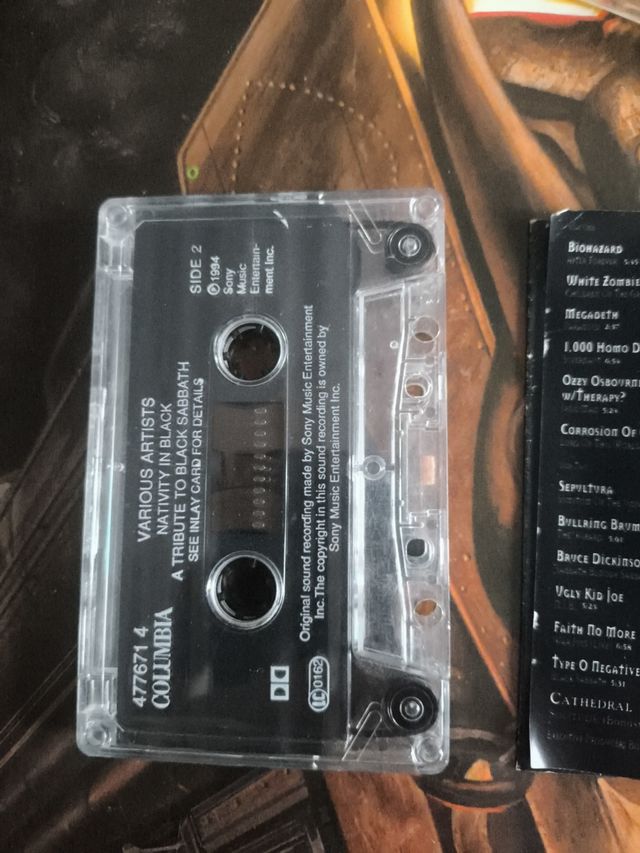 Cassette nativity in black