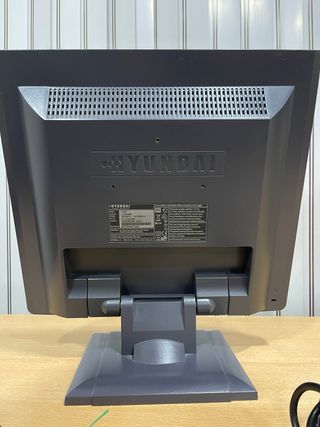Monitor Hyundai
