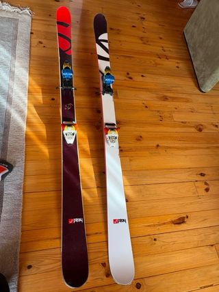 Esquis freestyle Head Jon Olsson