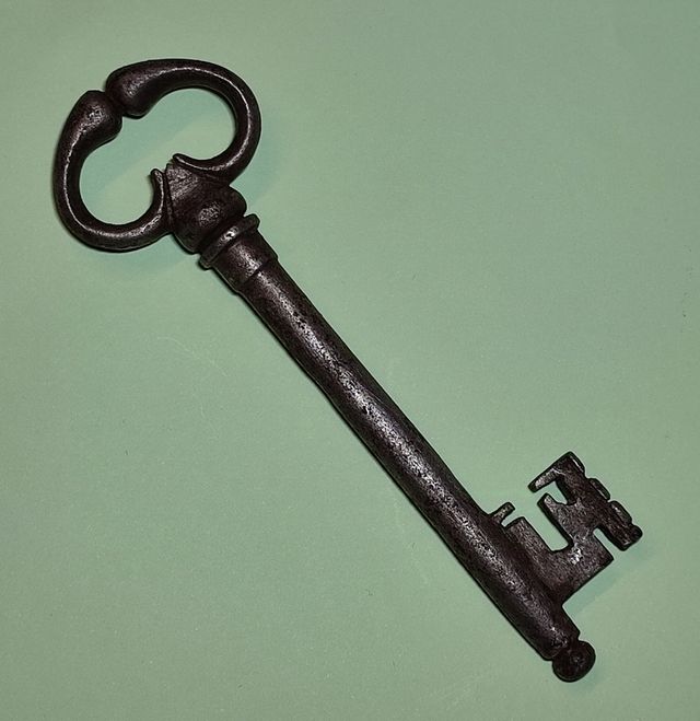 Chiave ferro forgiato XVIII Sec.