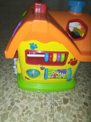 Casita con piezas para encajar