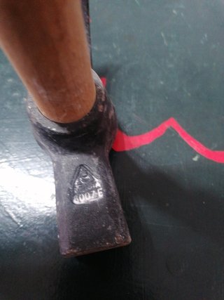 MARTILLO BELLOTA