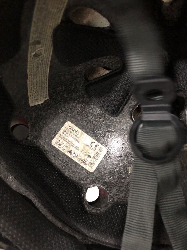 Patines en línea y casco