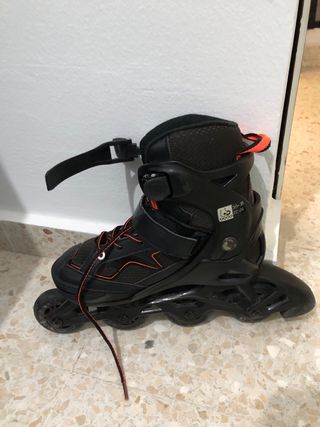 Patines en línea y casco