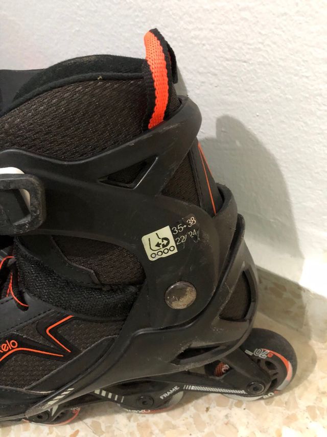 Patines en línea y casco