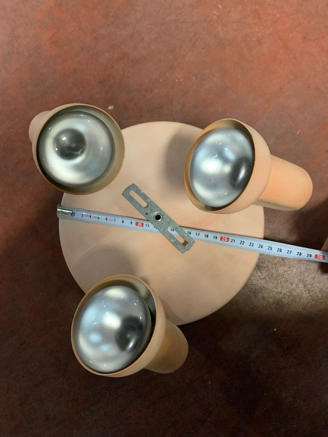 Lámpara aplique 3 focos