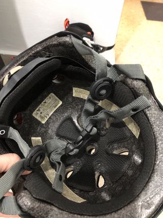 Patines en línea y casco