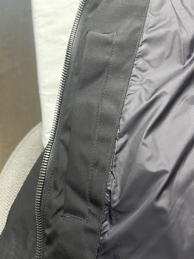 Abrigo JD negro talla S Supply  Demand