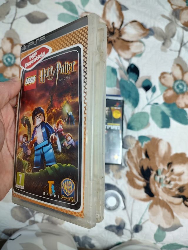 Lote de discos Sony PSP y PS2.