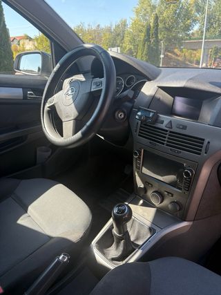 Opel Astra 2005
