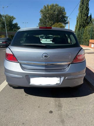 Opel Astra 2005