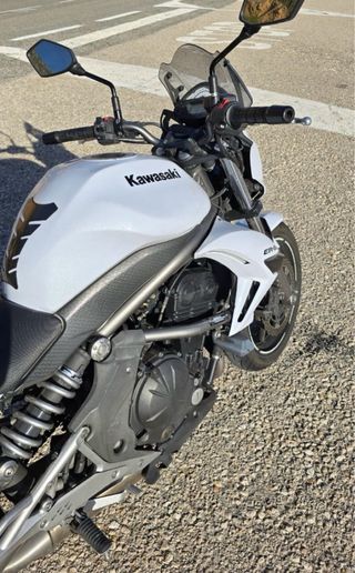 Kawasaki ER6N 2009