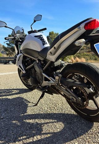 Kawasaki ER6N 2009
