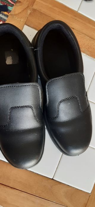 Scarpe antinfortunistica