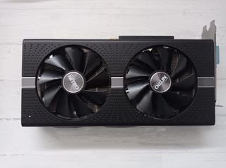 Tarjeta gráfica Sapphire Nitro+ Radeon RX 590 8GB