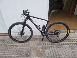 Bicicleta montaña.Cannondale fsi 4 carbono